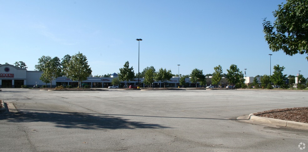 Primary Photo Of 3005-3031 MLK Jr Blvd, New Bern General Retail For Lease