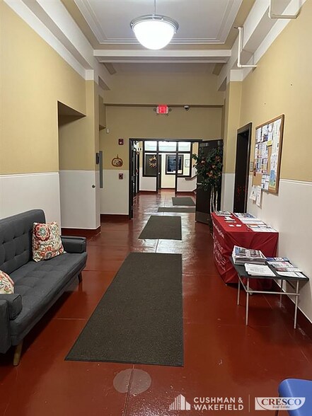 More Photos Of 1515 W 29th St, Cleveland Office For Lease
