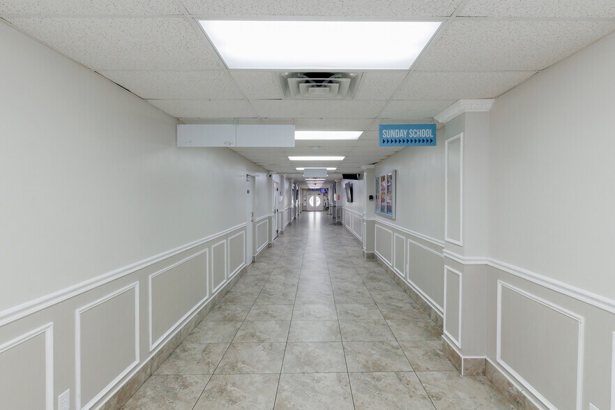 More Photos Of 2016 Anniston Rd, Jacksonville Religious Facility For Sale