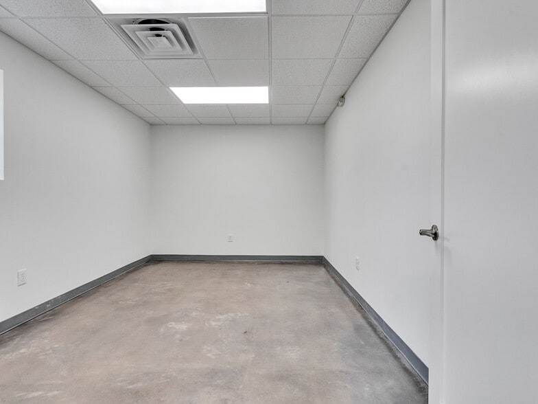 More Photos Of 8382 Miller Rd, Magnolia Industrial For Sale