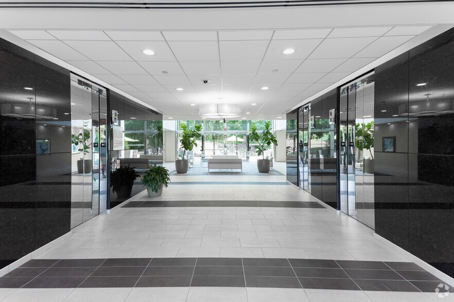 More Photos Of 10101 David Taylor Dr, Charlotte Office For Lease