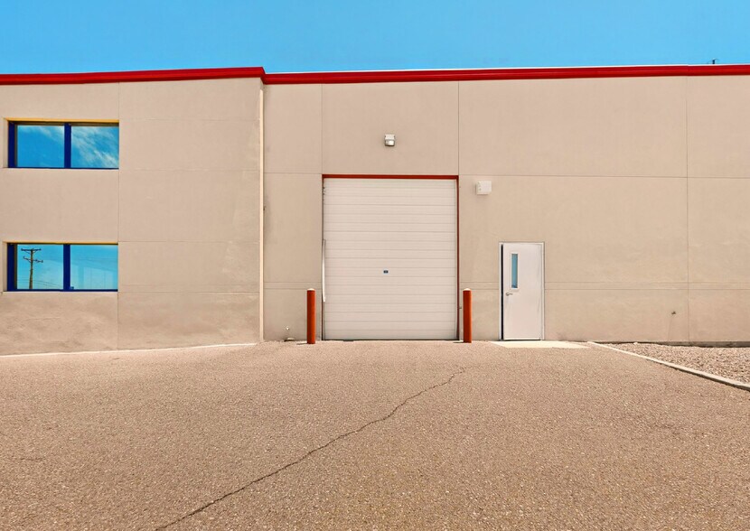 More Photos Of 6901 Gruber Ave NE, Albuquerque Flex For Sale