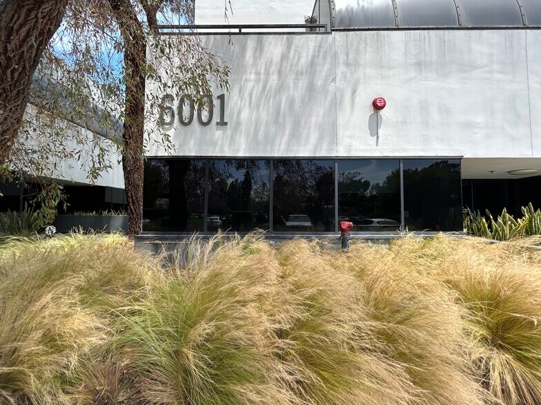 More Photos Of 6001 Bristol Pky, Culver City Office For Lease