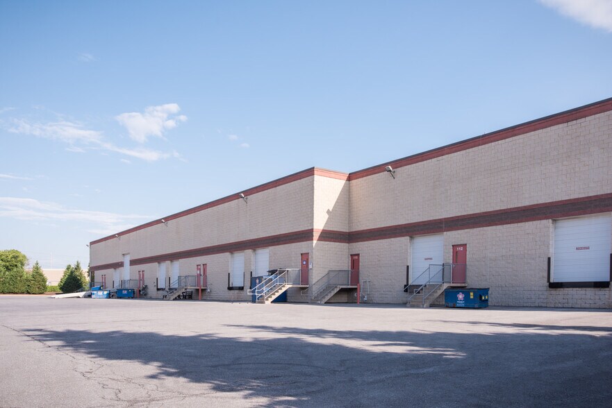 More Photos Of 4650 Wedgewood Blvd, Frederick Flex For Lease