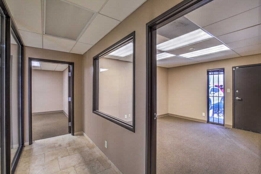 More Photos Of 3320-3340 W Wynn Rd, Las Vegas Office Residential For Lease