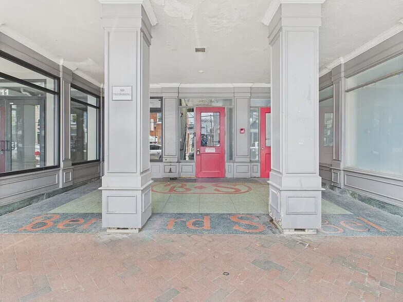 More Photos Of 17 N 18th St, Richmond Apartments For Lease