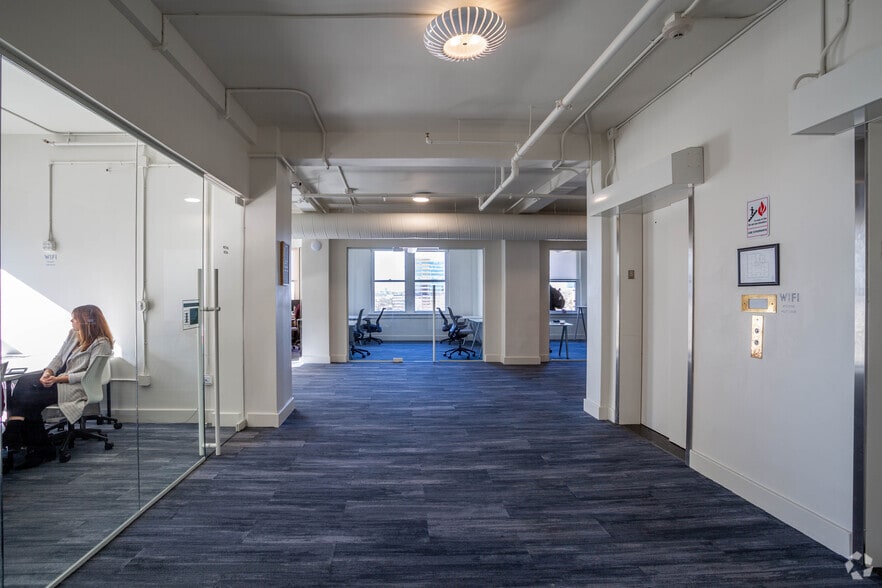 More Photos Of 16 W Martin St, Raleigh Office For Lease