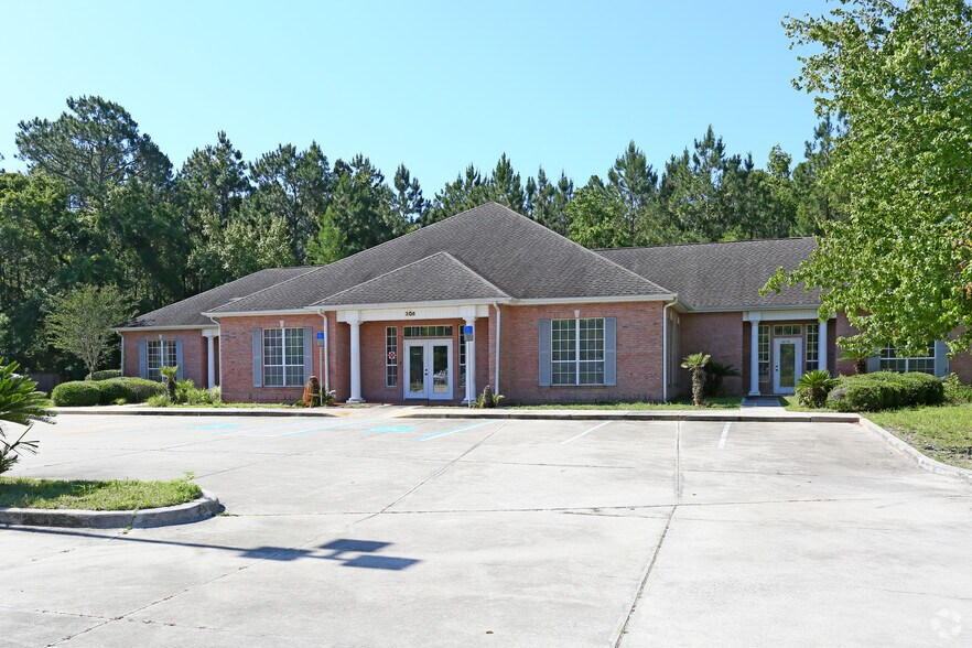 Primary Photo Of 306 E 19th St, Panama City Medical For Lease