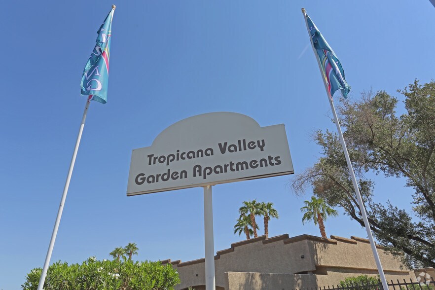 More Photos Of 5286 E Tropicana Ave, Las Vegas Apartments For Sale