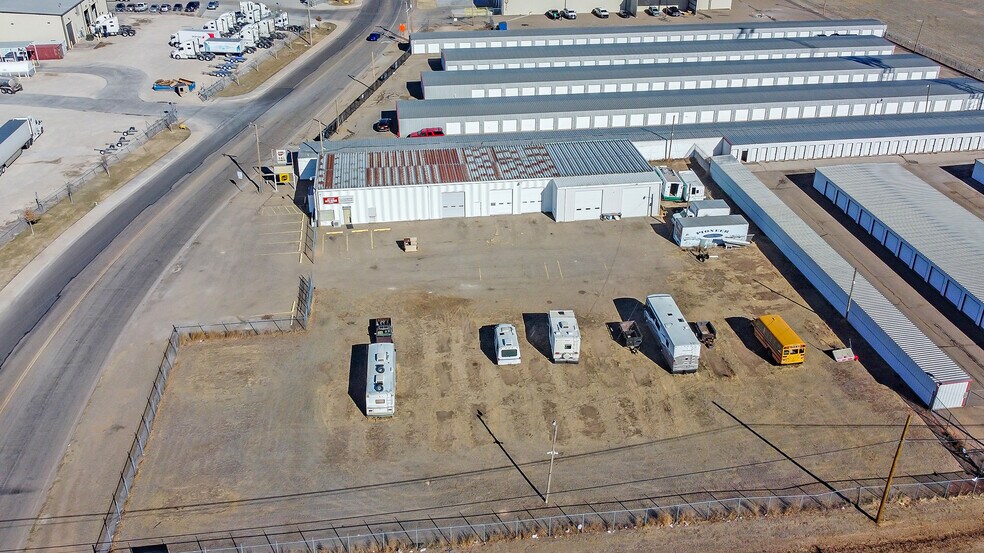 More Photos Of 1841 S Bolton St, Amarillo Auto Repair For Sale
