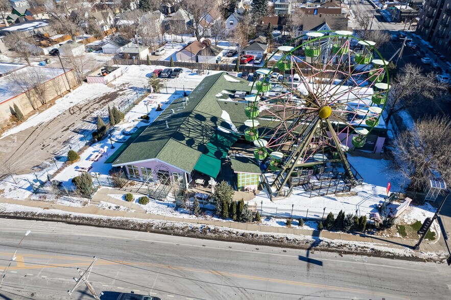 More Photos Of 2501 & 2519 Marshall St NE, Minneapolis Restaurant For Sale