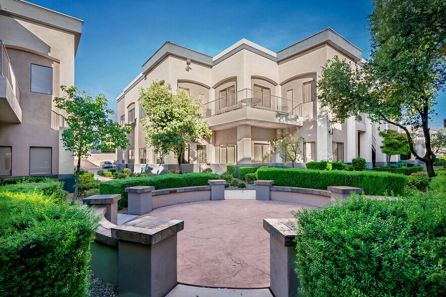 More Photos Of 8879 W Flamingo Rd, Las Vegas Office For Sale