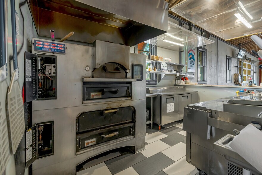 More Photos Of 21 S 1st Ave, Brighton Restaurant For Sale