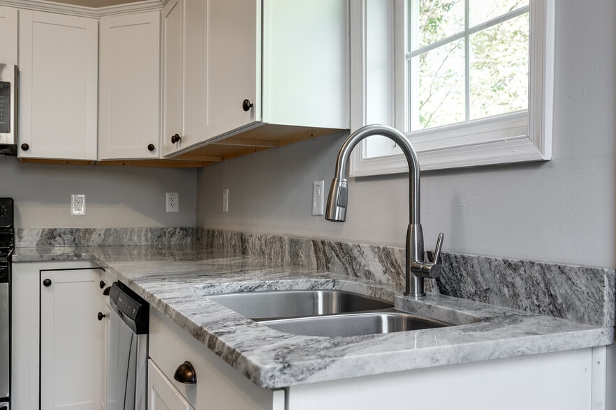 More Photos Of 3418 Carolina Ave, Richmond Multifamily For Sale