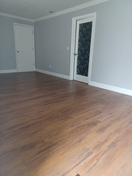 More Photos Of 13304 Winding Oak Ct, Tampa Medical For Lease