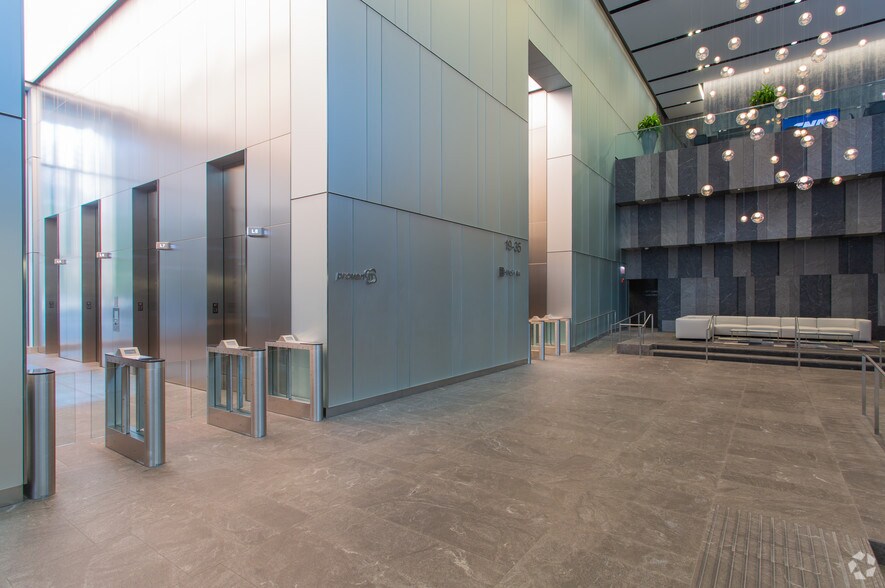 More Photos Of 151 N Franklin St, Chicago Office For Lease