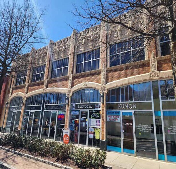 More Photos Of 606-612 West Ave, Norwalk Office For Lease