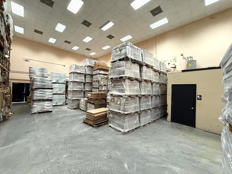 More Photos Of 3075 NW 79th Ave, Doral Warehouse For Lease