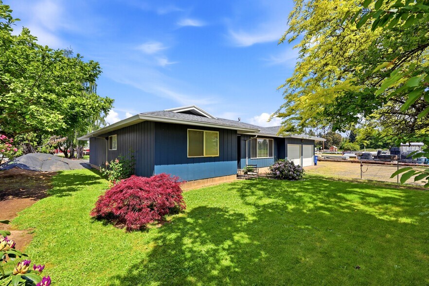 More Photos Of 9085 Arney Ln NE, Woodburn Industrial For Sale