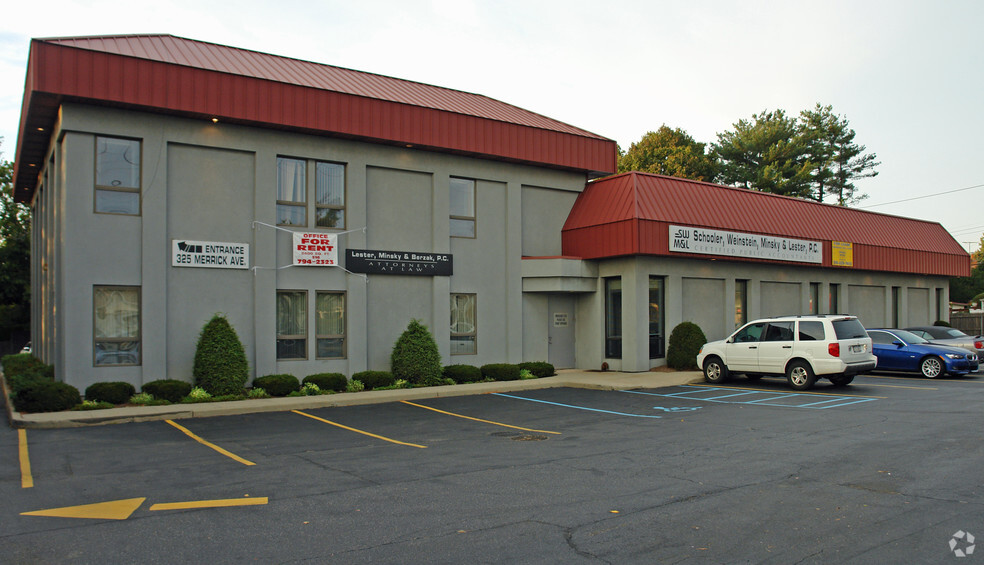 Primary Photo Of 325 Merrick Ave, East Meadow Medical For Sale