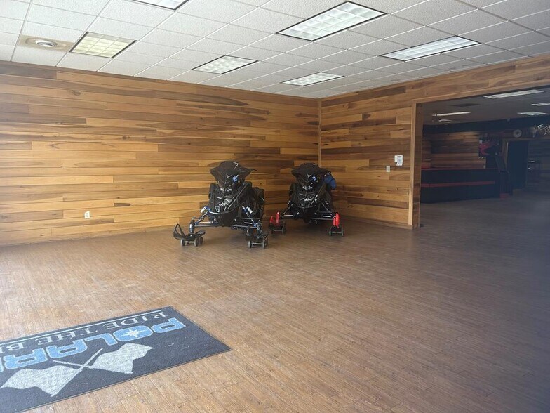 More Photos Of 56 N Bullock Rd, Mansfield Storefront Retail Office For Sale