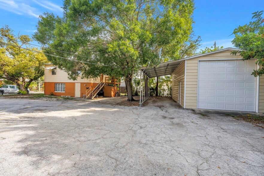More Photos Of 2363 1st Ave N, Saint Petersburg Office For Sale