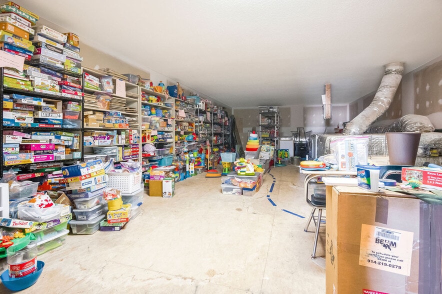 More Photos Of 217-219 Station St, Jacksonville Medical For Sale