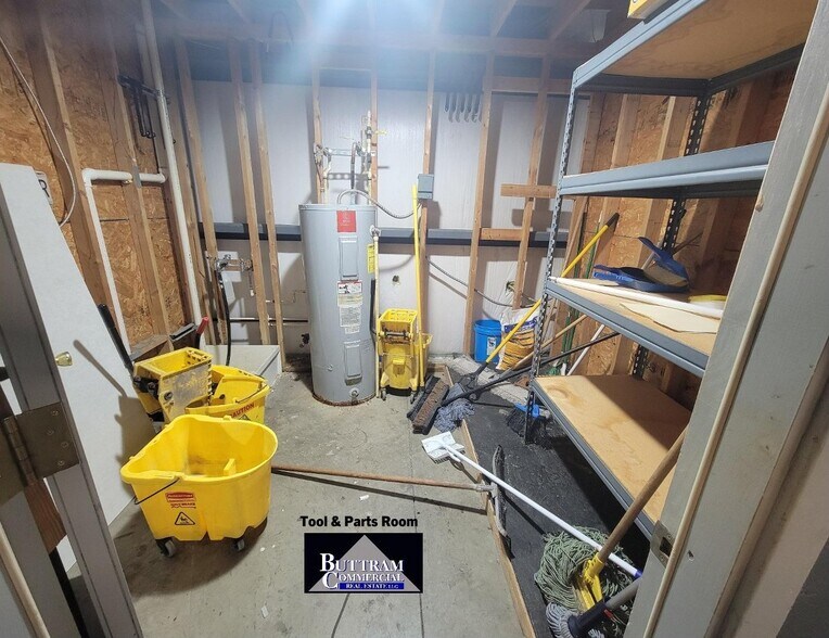 More Photos Of 3502 Red Iron Dr, Webb City Warehouse For Sale