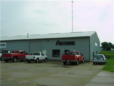 Primary Photo Of 945 5th Ave SE, Hutchinson Light Manufacturing For Lease