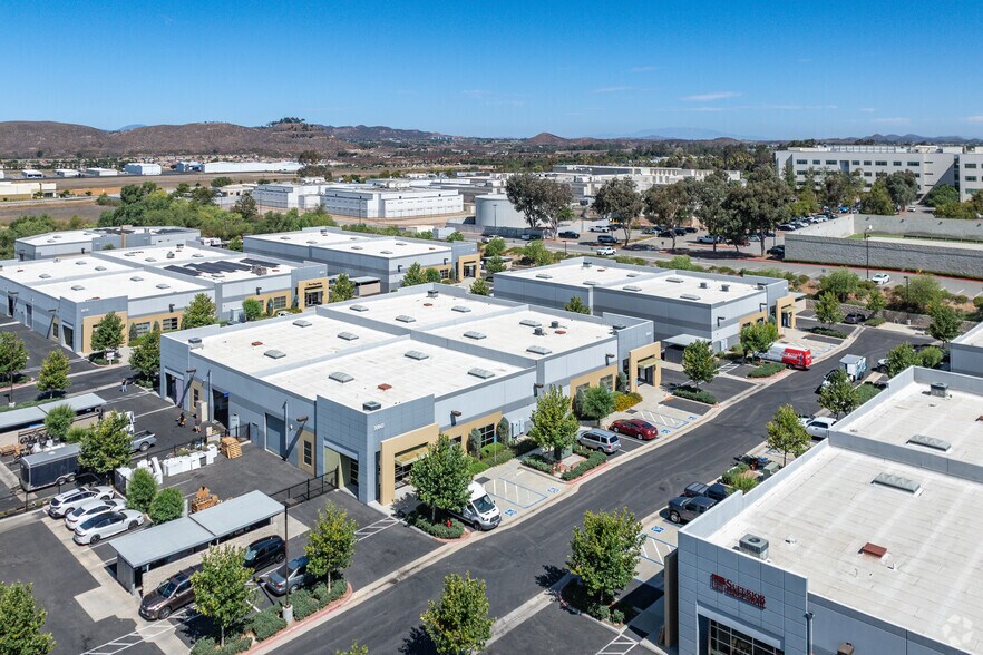 More Photos Of 30842 Wealth St, Murrieta Service For Lease