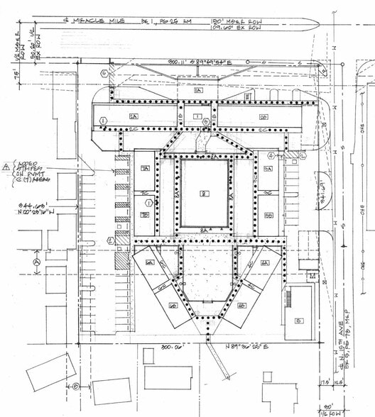More Photos Of 707 W Miracle Mile, Tucson Hotel For Sale