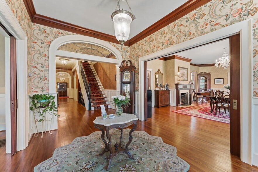 More Photos Of 60 Woodside Dr, Brevard Hospitality For Sale