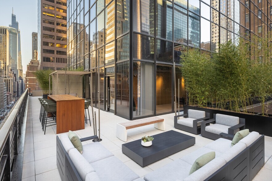 More Photos Of 540 Madison Ave, New York Coworking Space