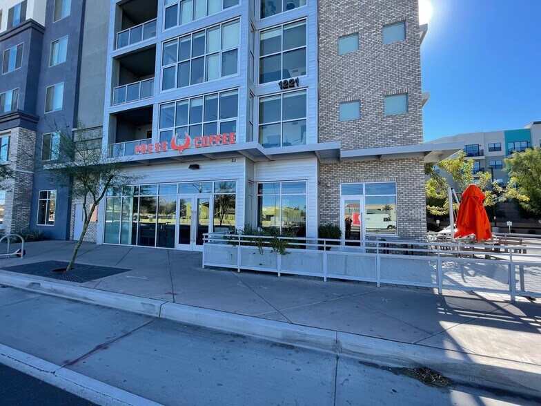 More Photos Of 1205-1221 E Apache Blvd, Tempe Apartments For Lease