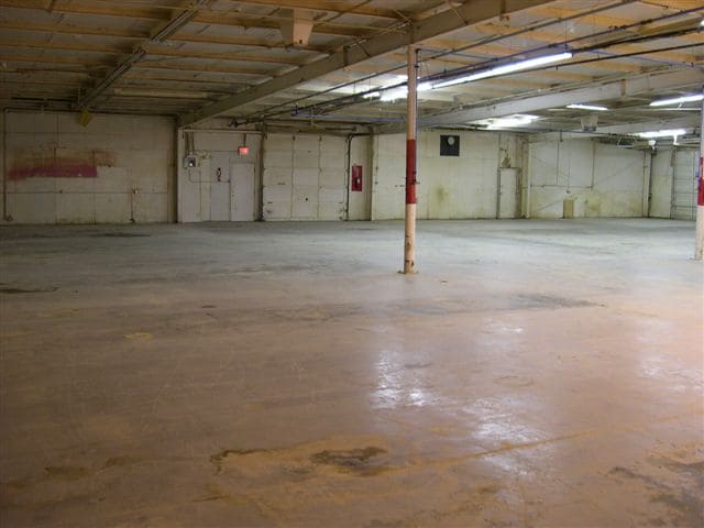 More Photos Of 8900 Rosehill Rd, Lenexa Unknown For Lease
