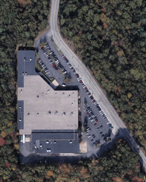 More Photos Of 10 Trotter Dr, Medway Research And Development For Lease