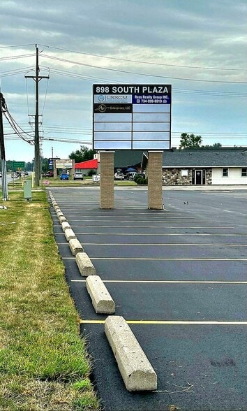 Primary Photo Of 950 S Telegraph Rd, Monroe Unknown For Lease