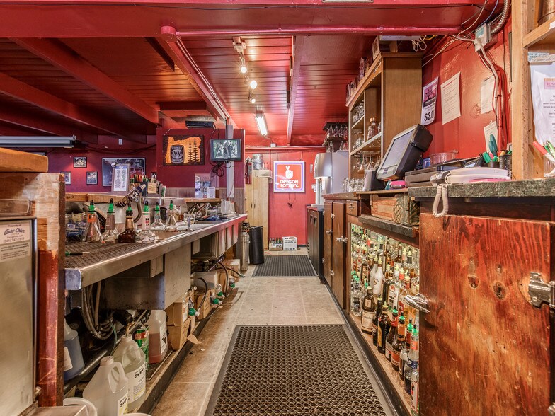 More Photos Of 39128 Dexter Rd, Dexter Restaurant For Sale