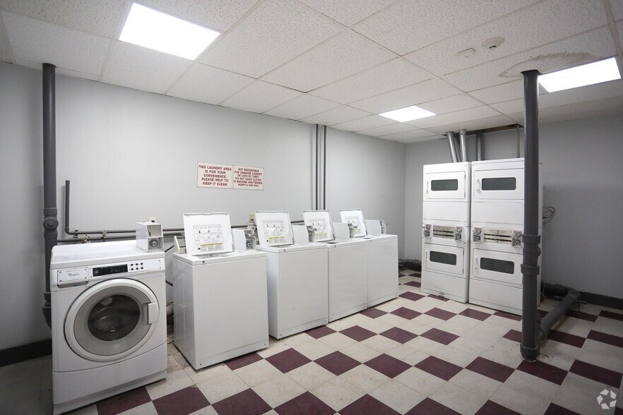 More Photos Of 5457 Delmar Blvd, Saint Louis Apartments For Lease