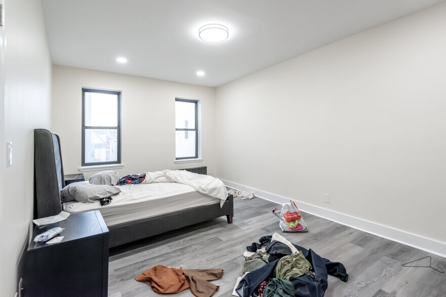 More Photos Of 1729 67th St, Brooklyn Apartments For Sale