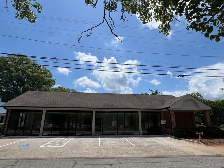More Photos Of 314 E Main St, Cartersville Office For Lease