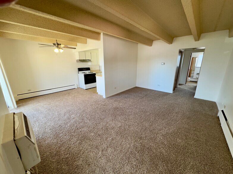 More Photos Of 1107 Carr St, Lakewood Apartments For Sale