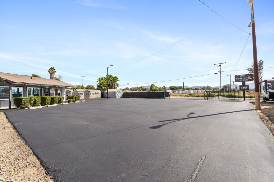 More Photos Of 2366 Main St, Ramona Office For Sale