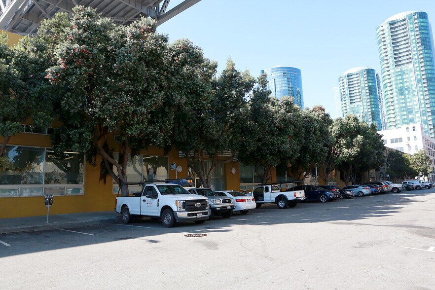 More Photos Of 444-470 Spear St, San Francisco Office For Lease