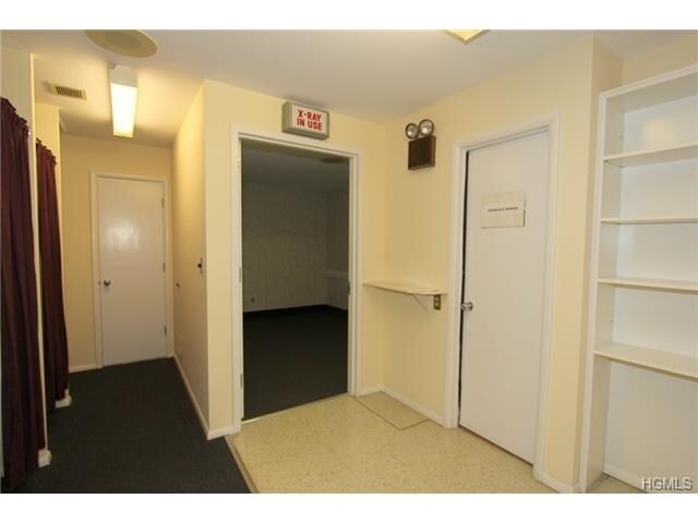 More Photos Of 3630 Hill Blvd, Yorktown Medical For Sale