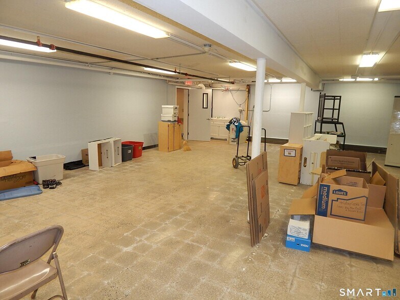 More Photos Of 150 Prospect St, Wethersfield Religious Facility For Lease