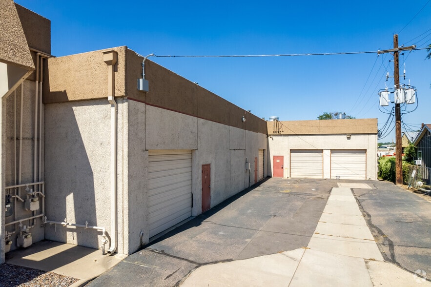 More Photos Of 6385-6425 W 52nd Ave, Arvada Unknown For Lease