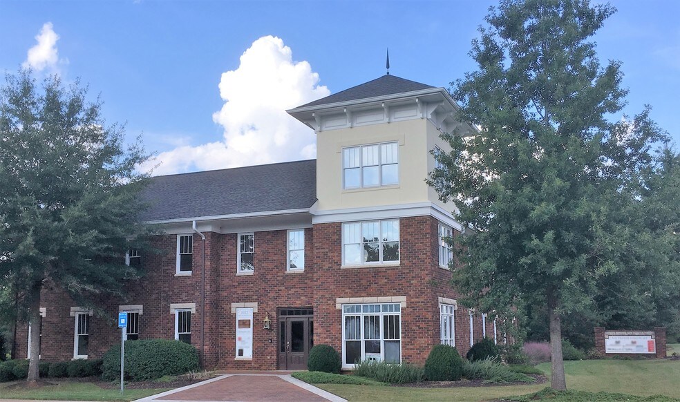 Primary Photo Of 1022 Twelve Oaks Pl, Watkinsville Loft Creative Space For Lease