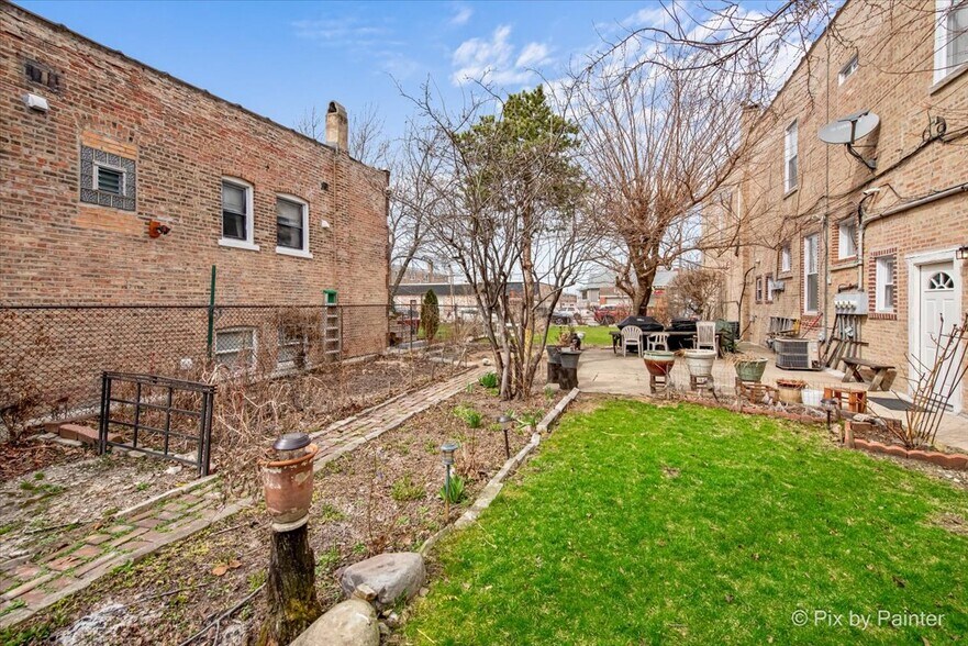 More Photos Of 5801 W 16th St, Cicero Multifamily For Sale