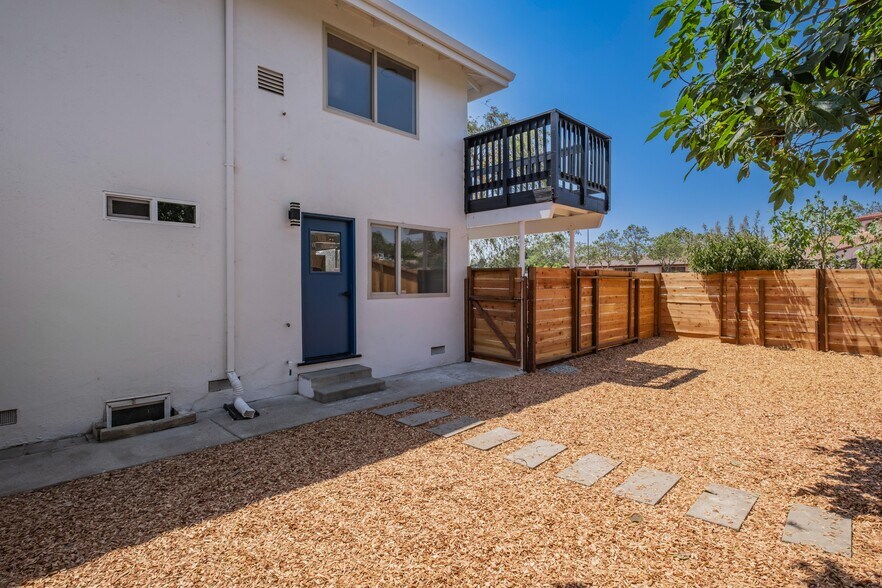 More Photos Of 344 Pennsylvania Dr, Watsonville Apartments For Sale